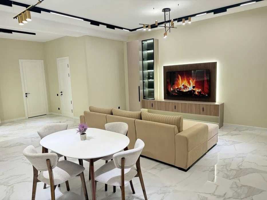 Срочно Сдается 2-ком в Яккасарайском р-не на Шота Руставели 817*