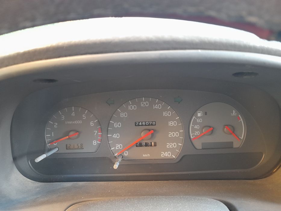 Volvo V40, 1.8, бензин