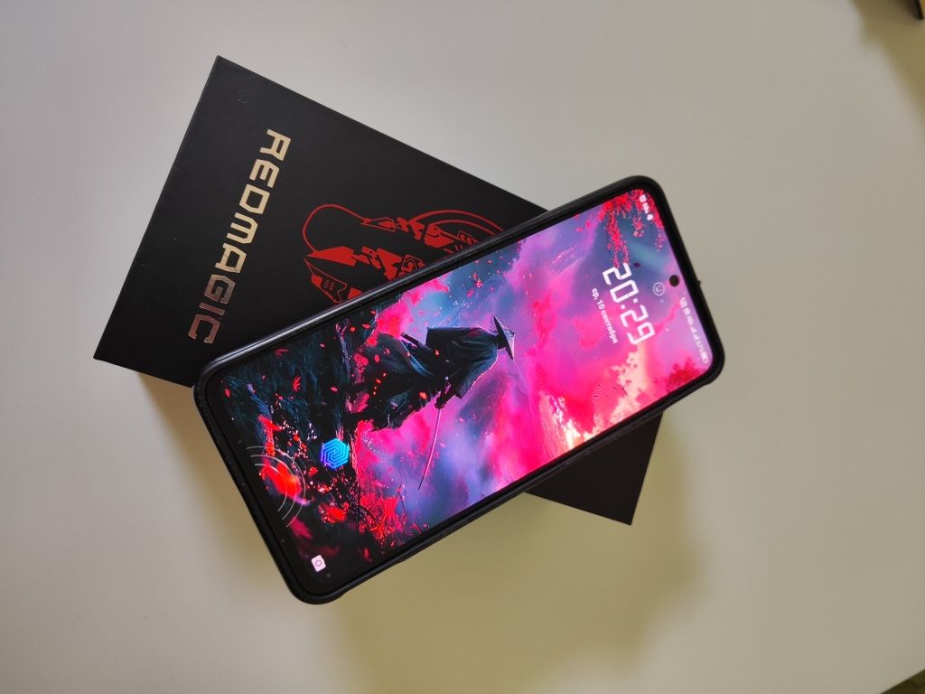 Продам ZTE nubia redmagic 6R
