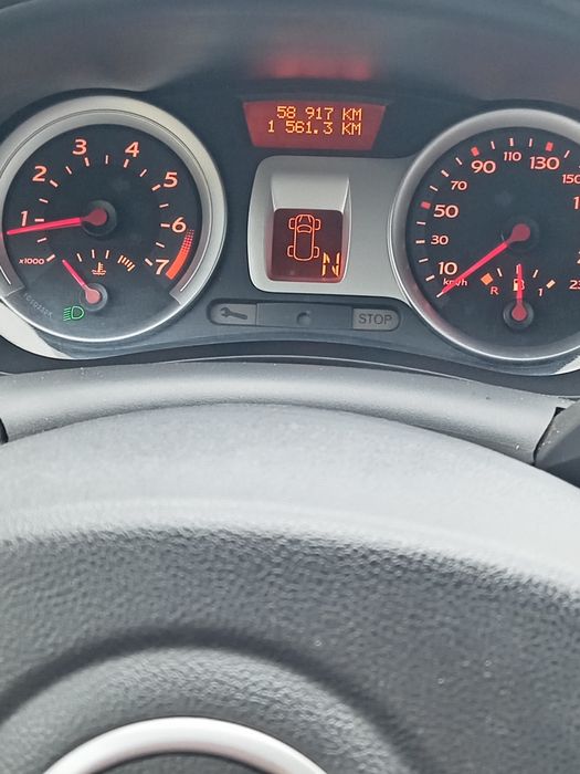 Vând Renault Clio automat 1.6 benzina