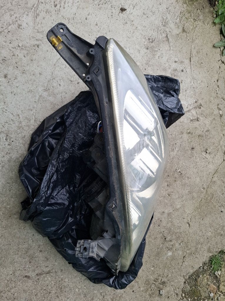 Фарове за Opel Vectra C