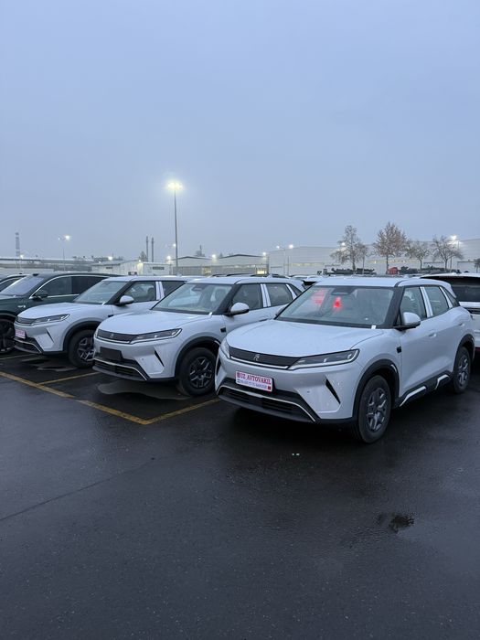 BYD yuan up 401 km 2-pozicciya eng fulidan bitta oddiysi