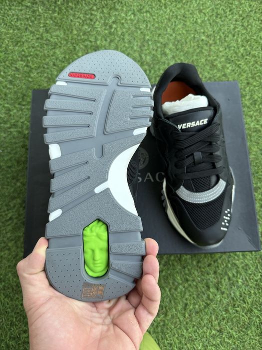 Versace Squalo - 38 (nu chain reaction, balenciaga)