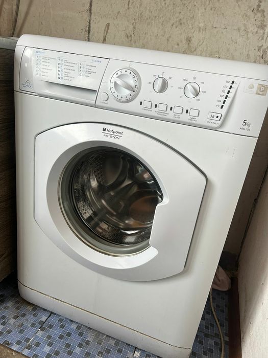 Стирала автомат Hotpoint