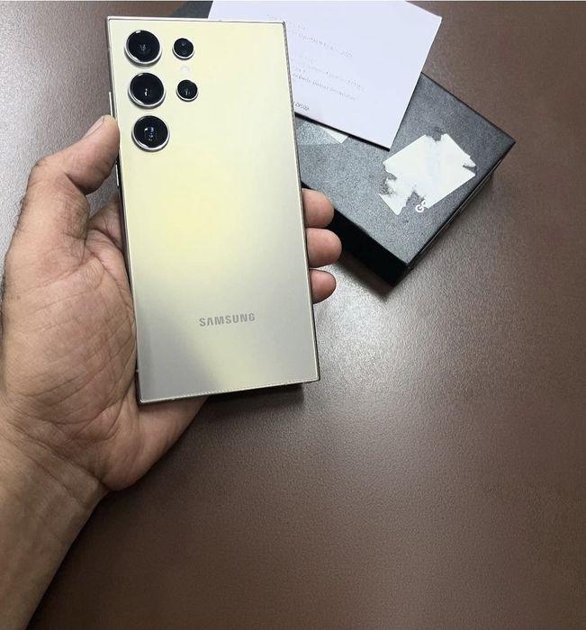 S24 ULTRA 256GB ideal xolata bo'ladi