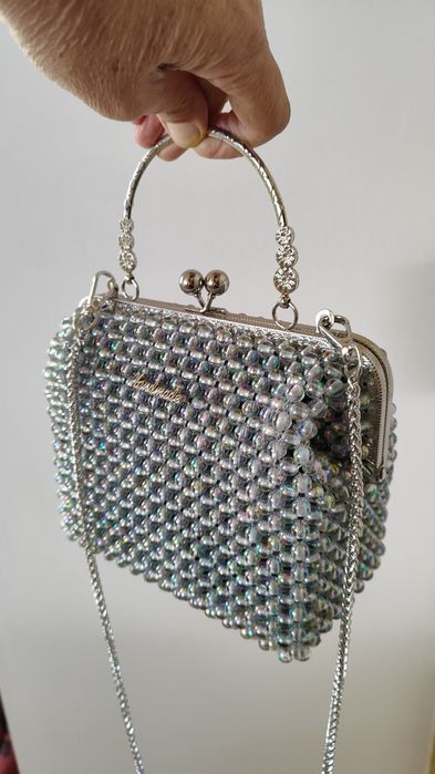 Чанта от мъниста