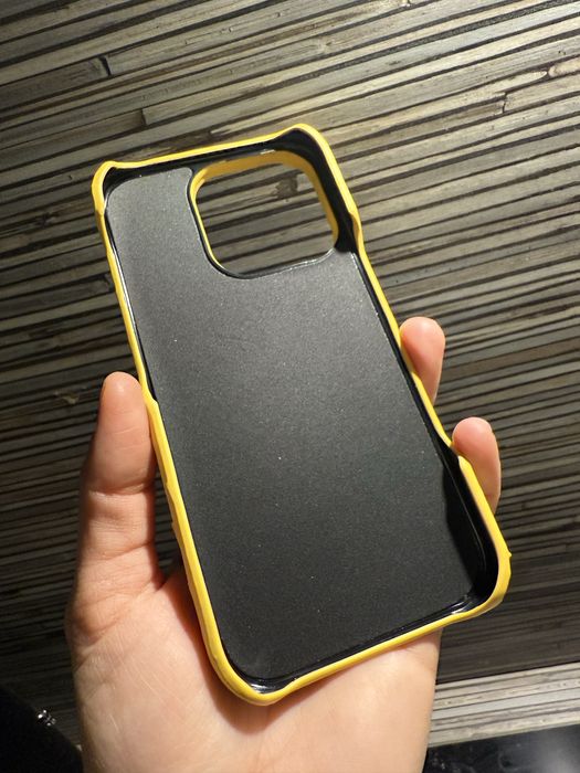 Кейс за Iphone 16 pro