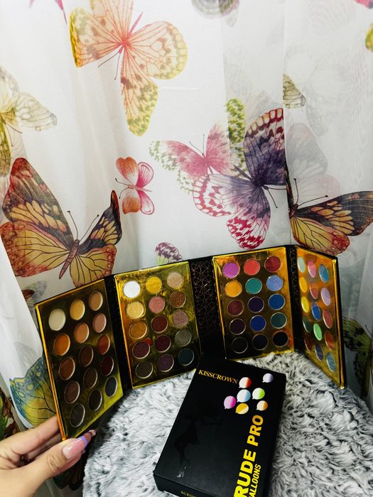 Palete / truse make-up huda beauty/essence/tarte/too faced/fabla