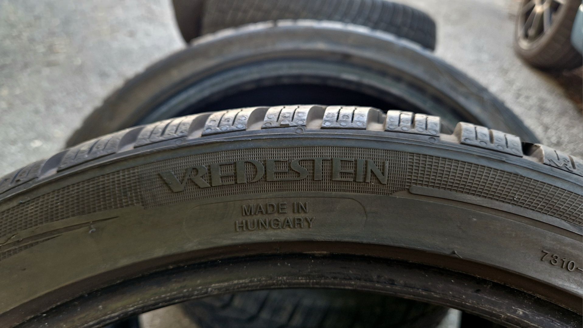 4бр 225/40/18 зимни гуми Vredestein Wintrac Pro. 2022