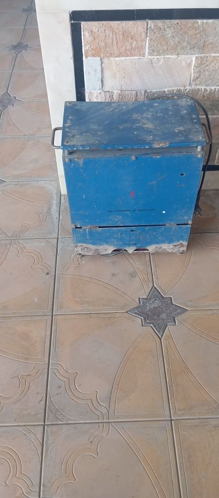 Сварочный аппарат сотилади