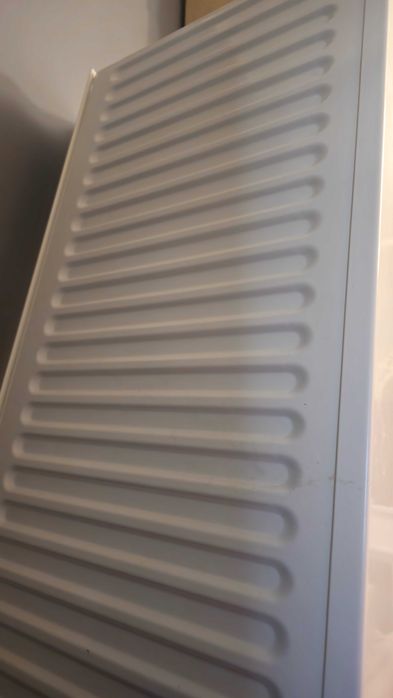 Calorifer vertical 2000×400