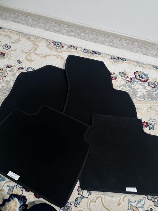 полик elantra срочно