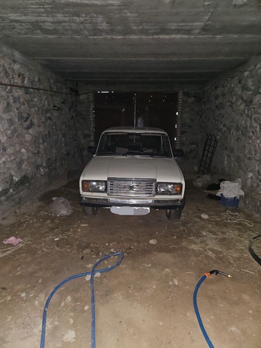 Jguli 2107, 2000 yil, gaz va benzin, yaxshi holatda