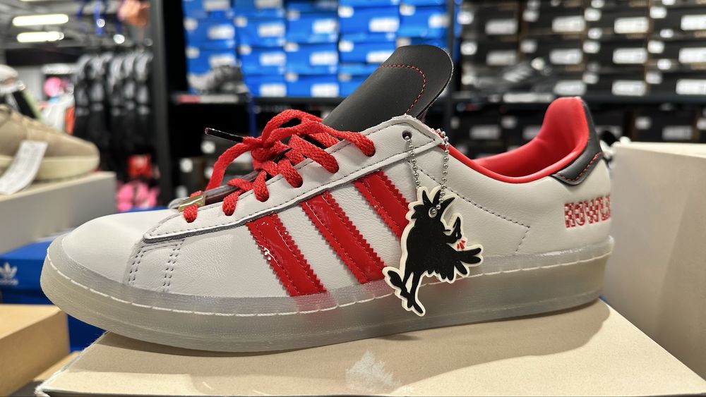 Adidas Campus Howlin Rays originali , noi la cutie ( marime 42 )