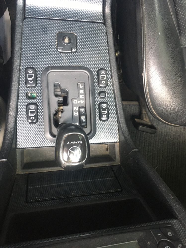 Mercedes 202 c класа sport V6,240