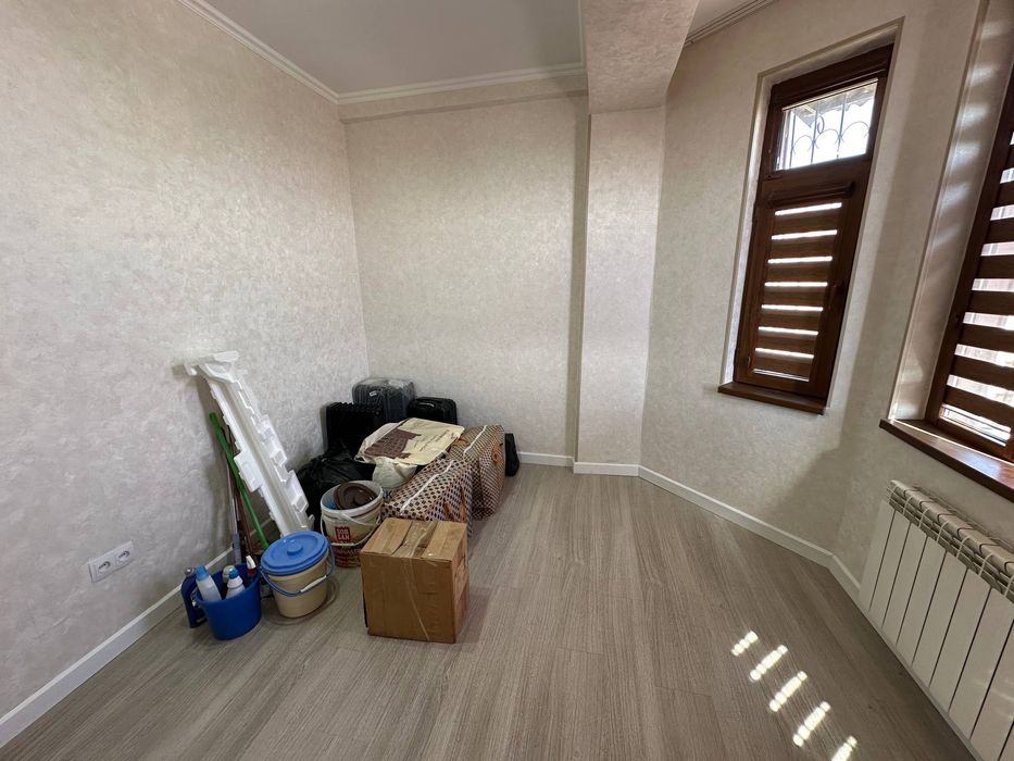 Просторная квартира от Голоден Хаус кирпичный дом Паркентский