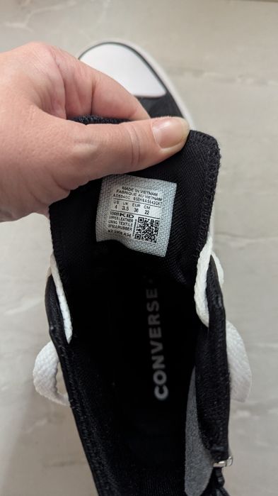 Converse marimea 36 noi