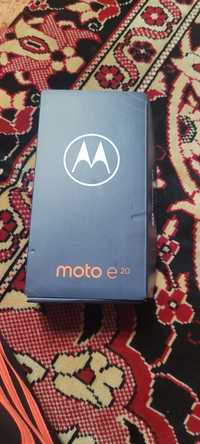 Vand Motorola e 20 ca nou