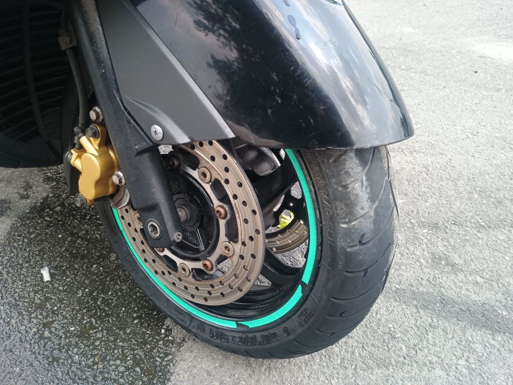 Tmax 2006 injectie