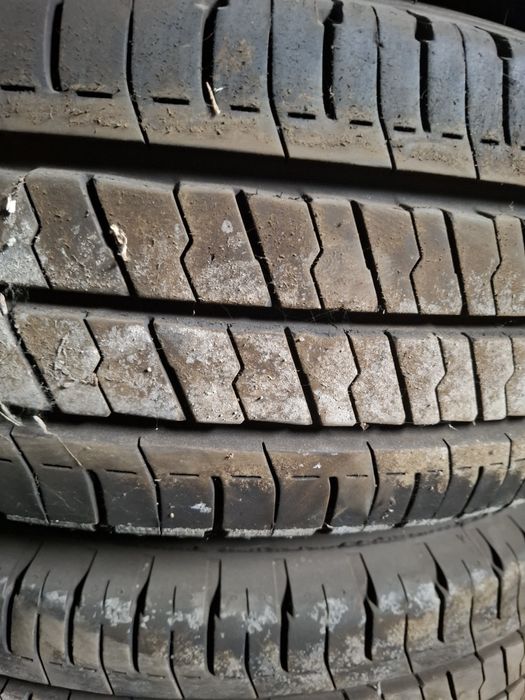 215 75 16c  anvelope vara Petlas impreuna cu janta aproape noi
