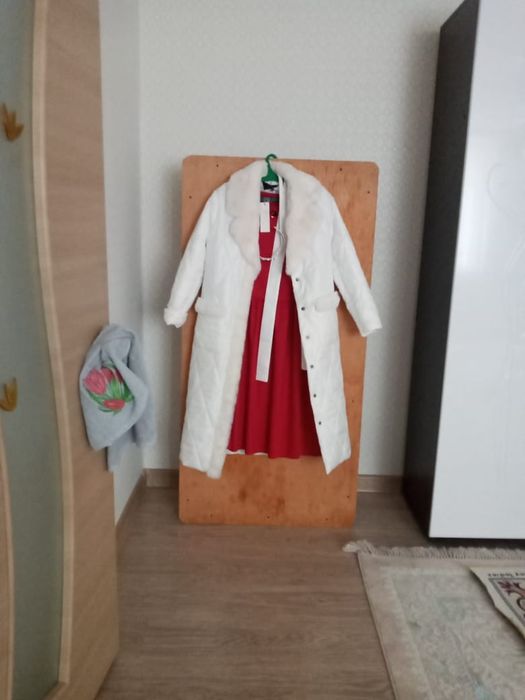 Женский пальто сатылады