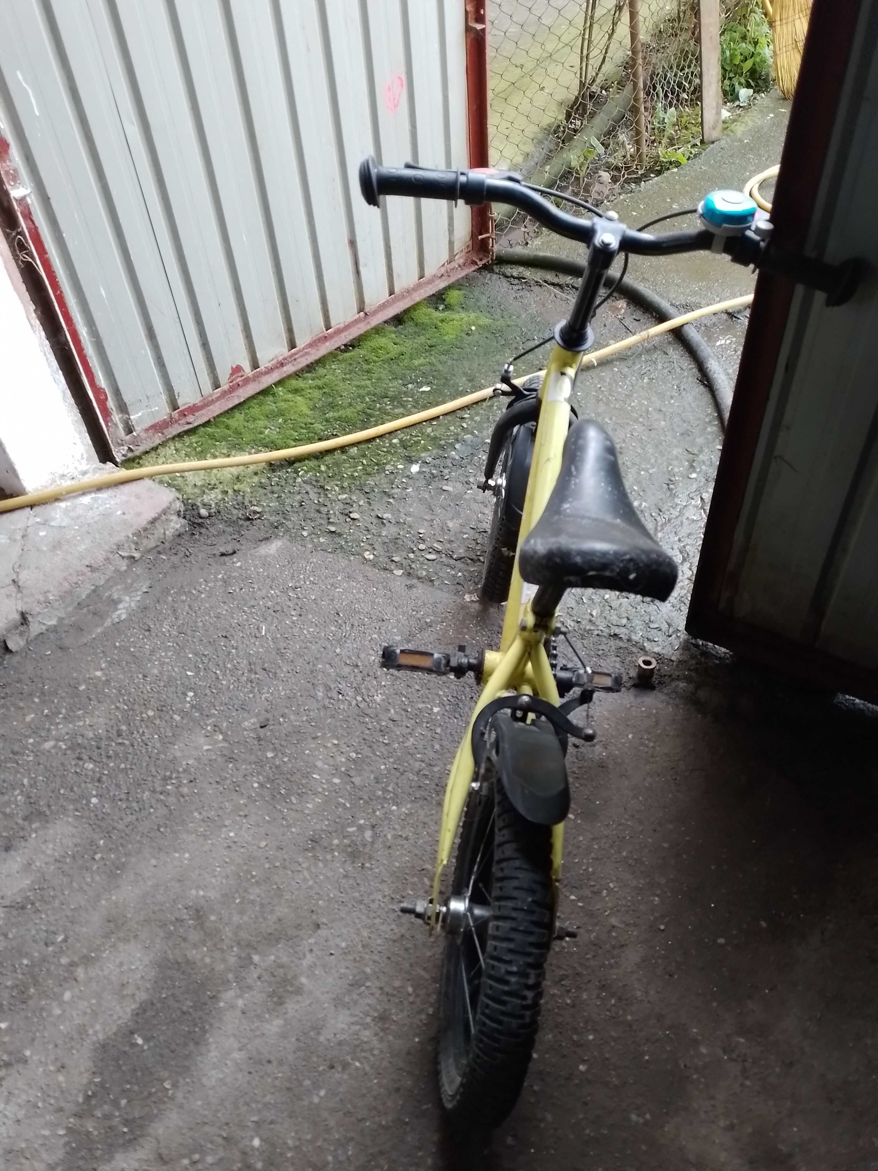 vand bicicleta pentru copii 4-6 ani