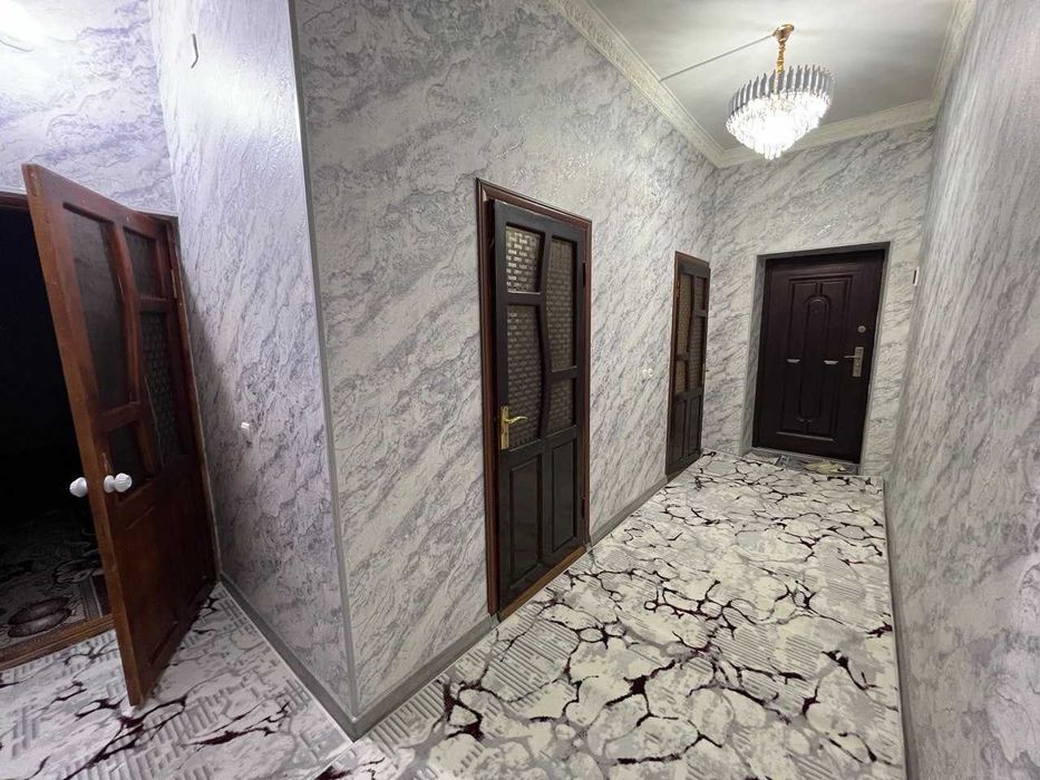 2х комнатная квартира на 2 этаже 55кв/м, в Самарканде