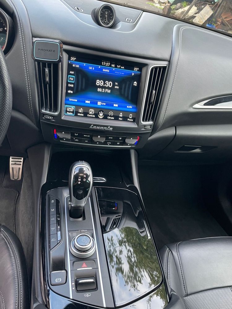 Maserati Levante 3.0 benzina 430 CP schimb sau vand