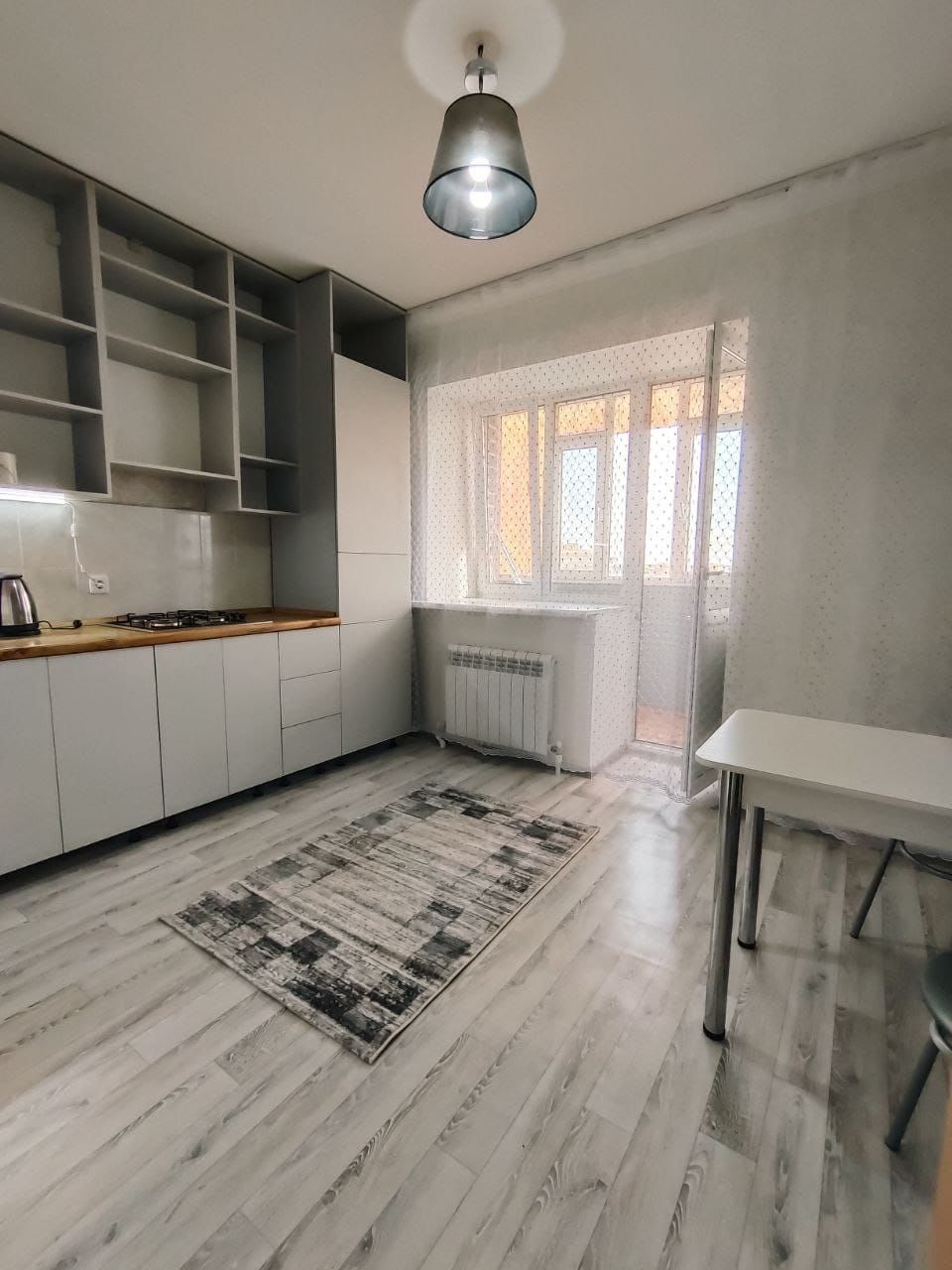 Посуточно квартира в центре Батыс 2 (Алтын Орда)