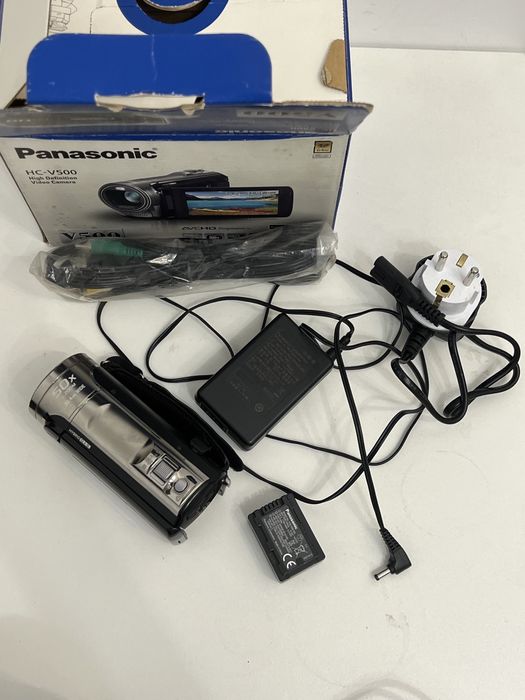 Panasonic hc-v500 видеокамера