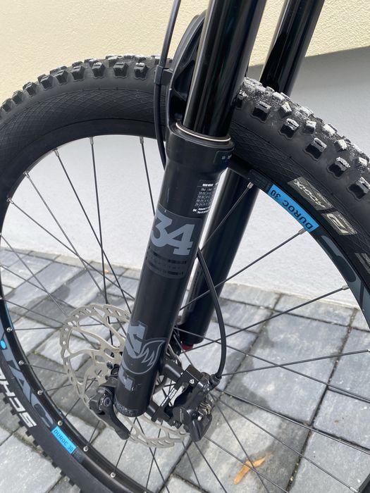 Cube Stereo 140 HPC Race Carbon full suspension cadru S roti 27.5