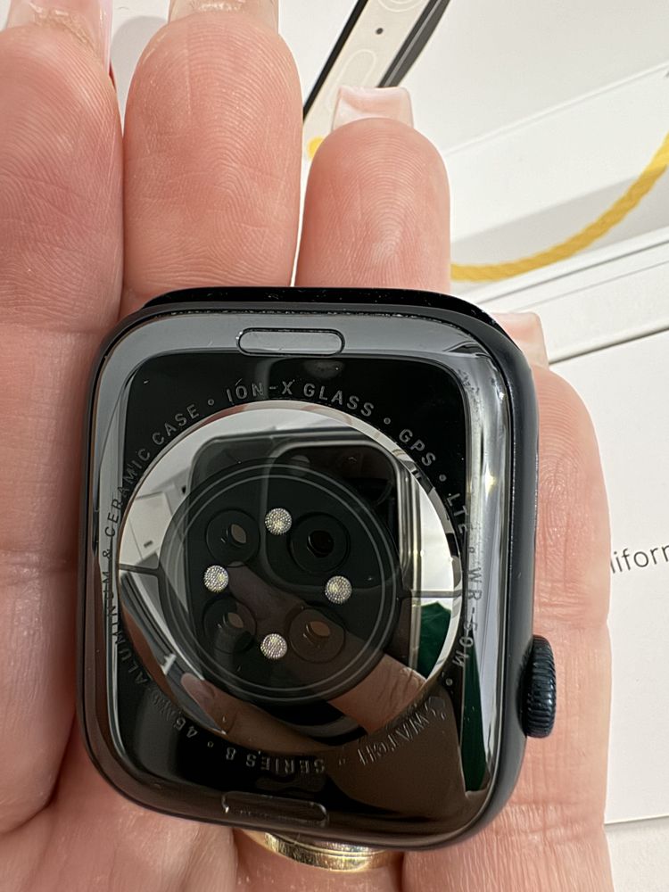 Apple watch series 8 Cellular 45 mm