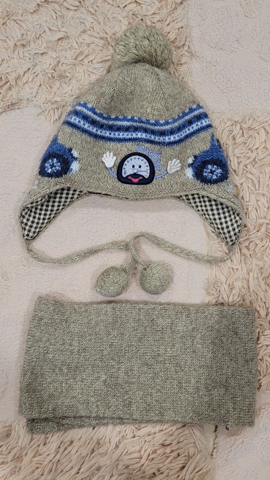 Комплект зимний и шапка