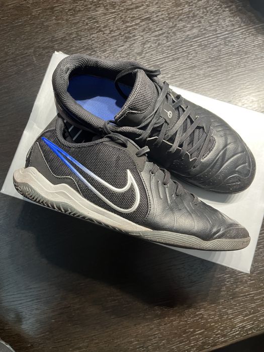 Vand ghete de fotbal Nike,pt sala