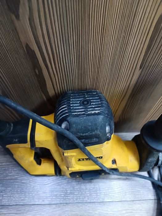 DEWALT D25481K-QS Къртач Перфоратор