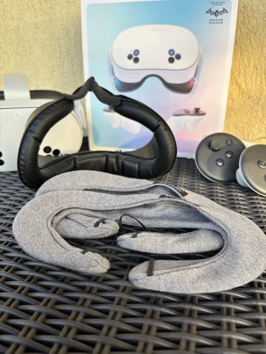 Meta quest 3s + jocuri + accesorii