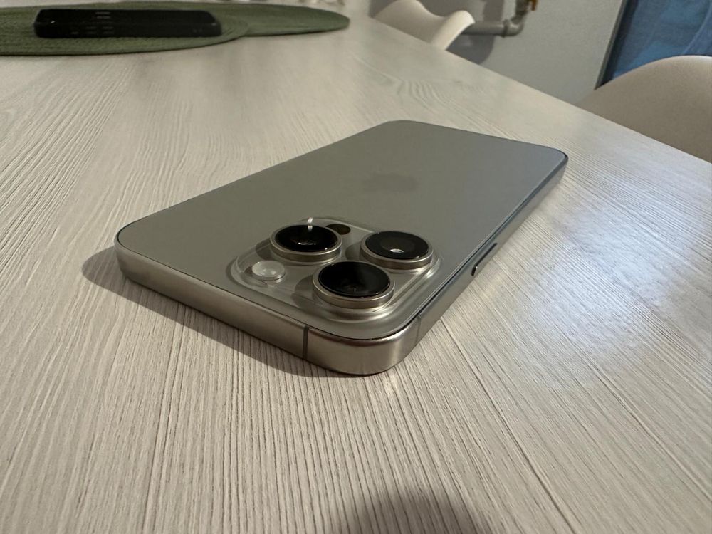 iPhone 15 Pro Max 512GB Natural Titanium