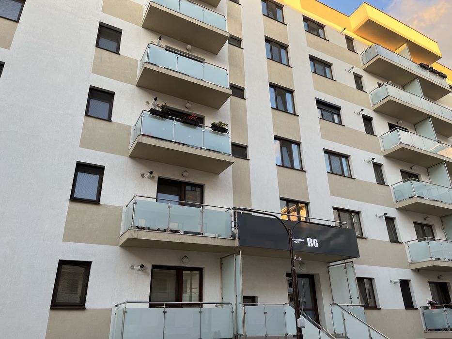 Proprietar inchiriez ap. 2 camere Bucium Confort