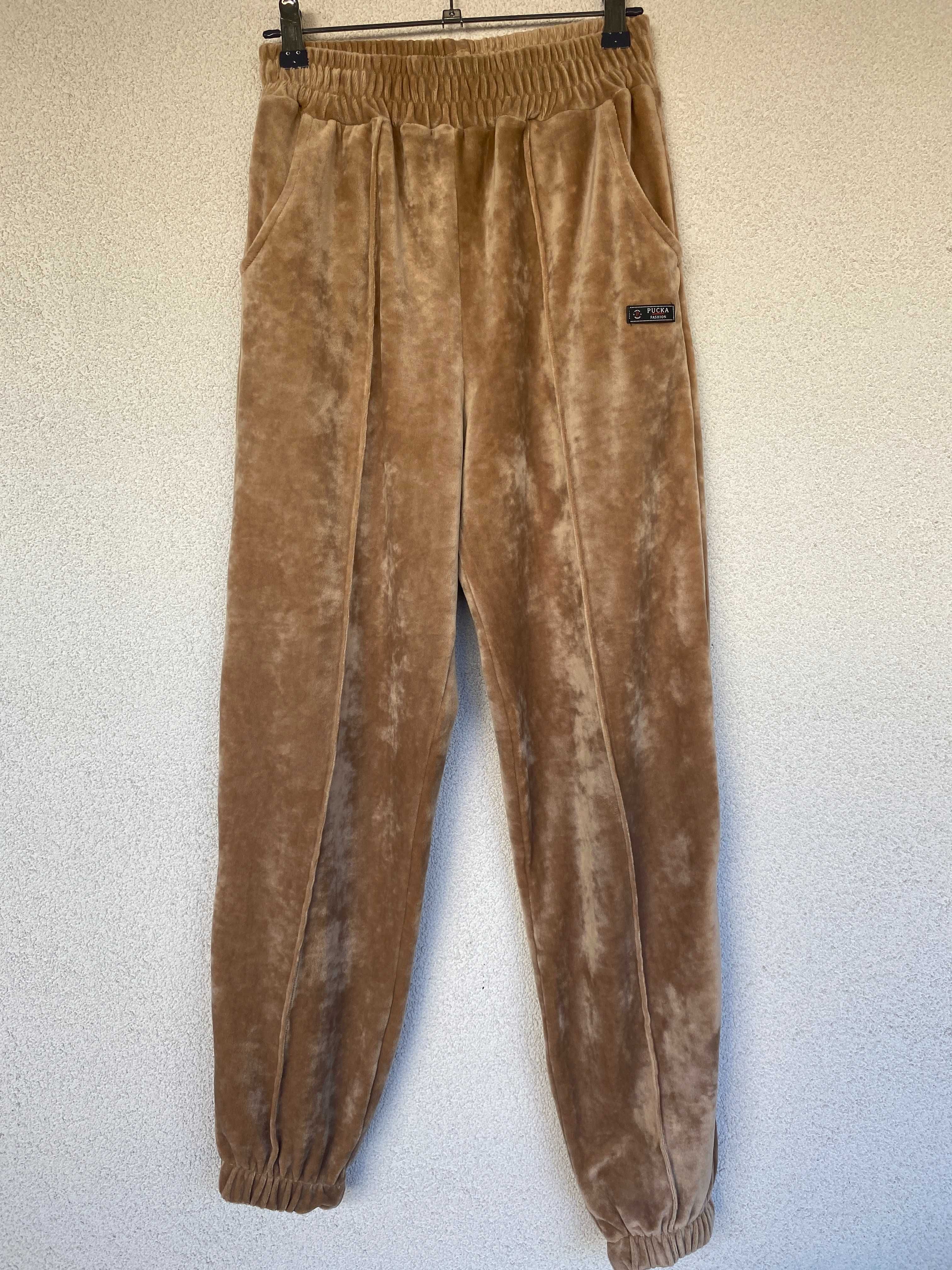 pantaloni velur, nou, S/36,  brand 'puka', bej-caramel