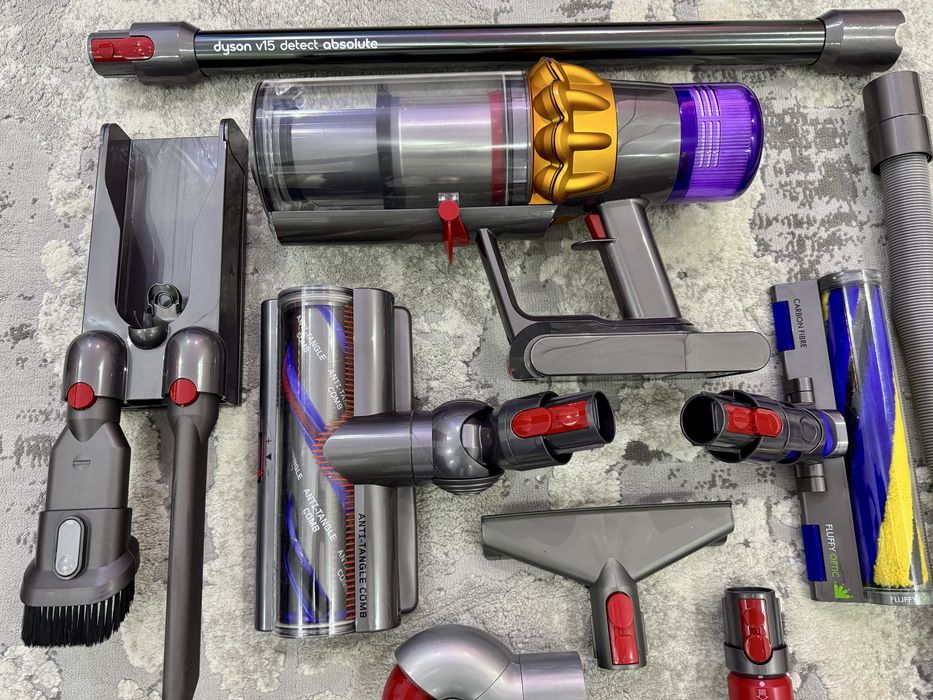 Aspirator vertical Dyson V15 absolut detect