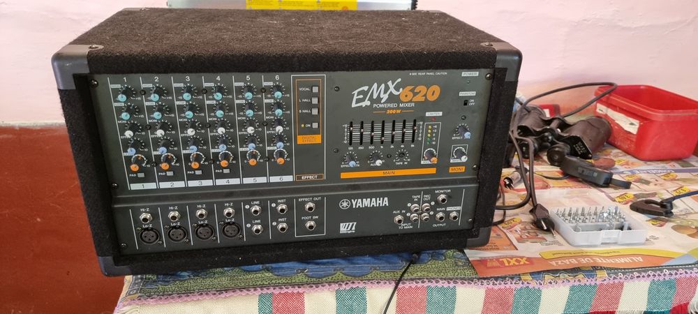 Se vinde ca nou mixer cu putere