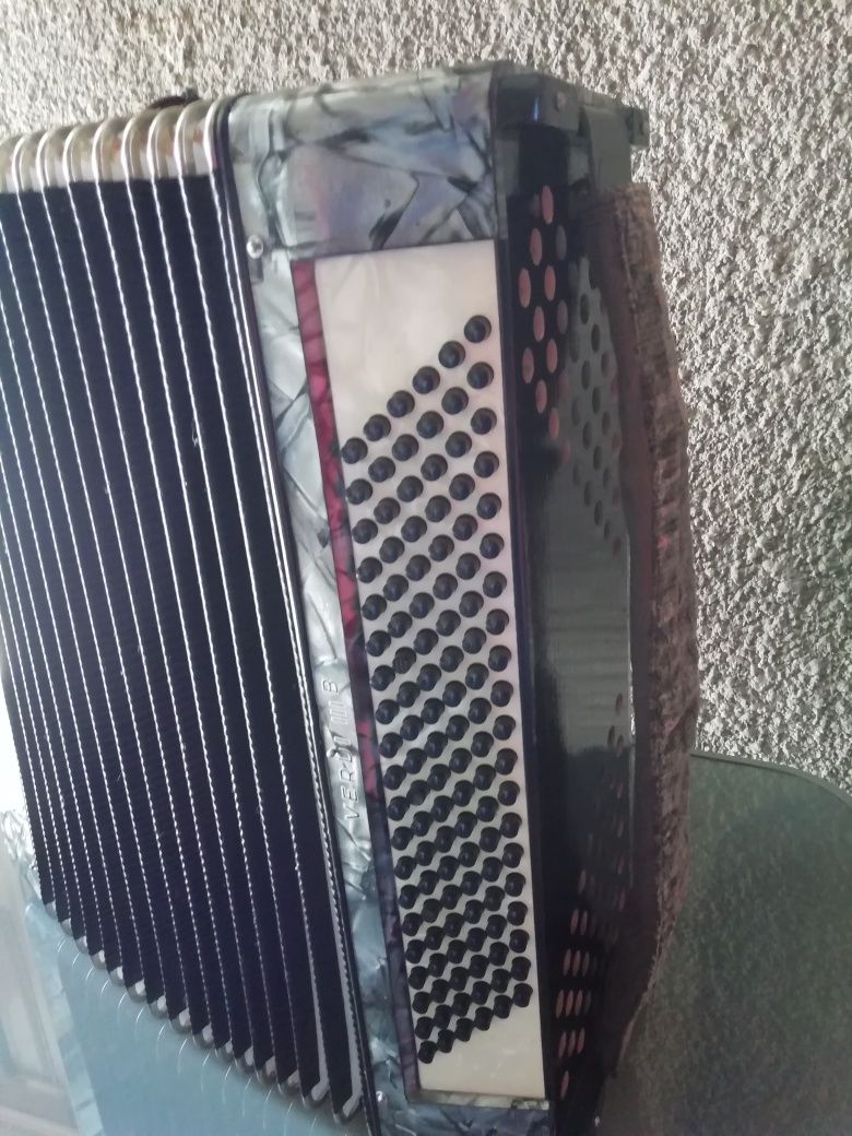 Acordeon hocner 3B