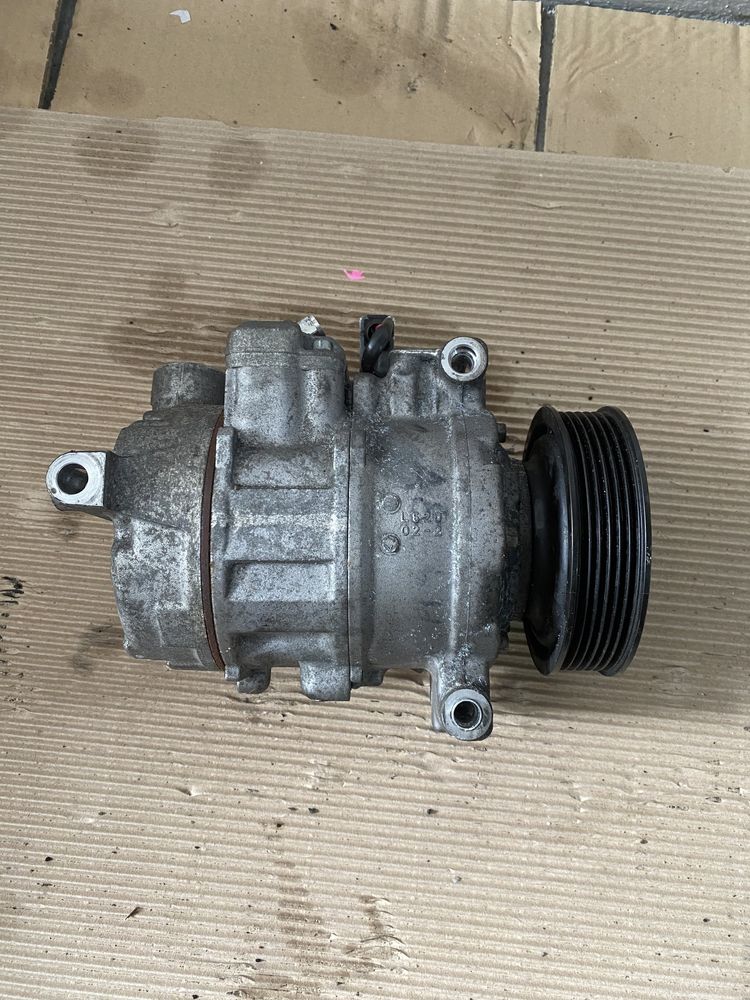 Compresor clima Audi 3.0 TDI A4 A6 4G A7 A8 4H cod 4H0260805E