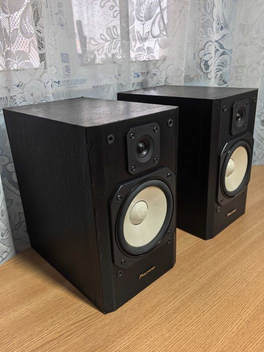 Boxe PIONEER-sunet de cristal !