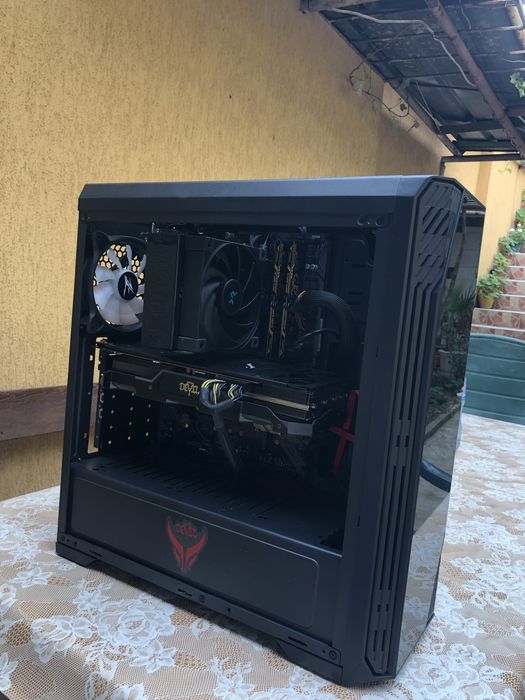 Геймърски компютър ТОП ТОП ТОП!!!