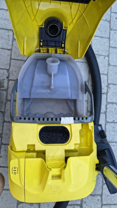 Aspirator filtrare apa Karcher