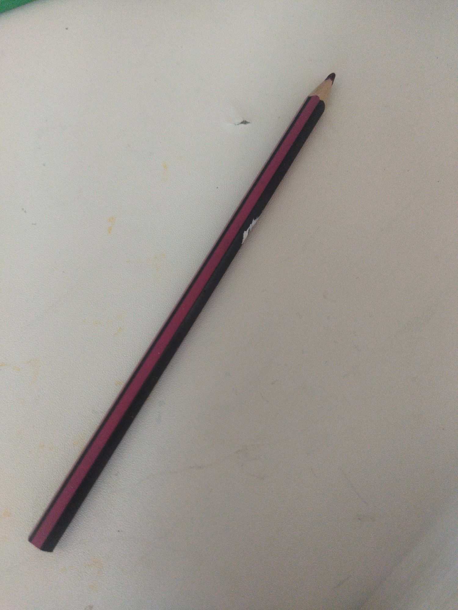 Creion din timpul lui Ceaușescu
