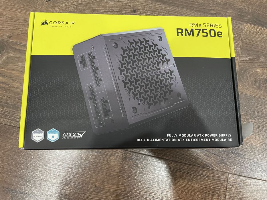 Блок питания 750 w Corsair rm750e