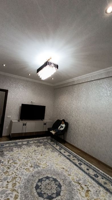 Sergeli green house 2/5/10 yevro remont 75 kv.m