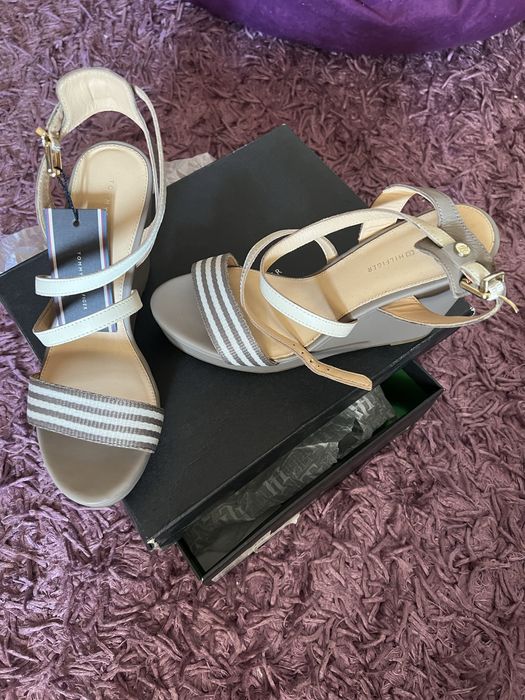 Сандали Tommy Hilfiger сиви